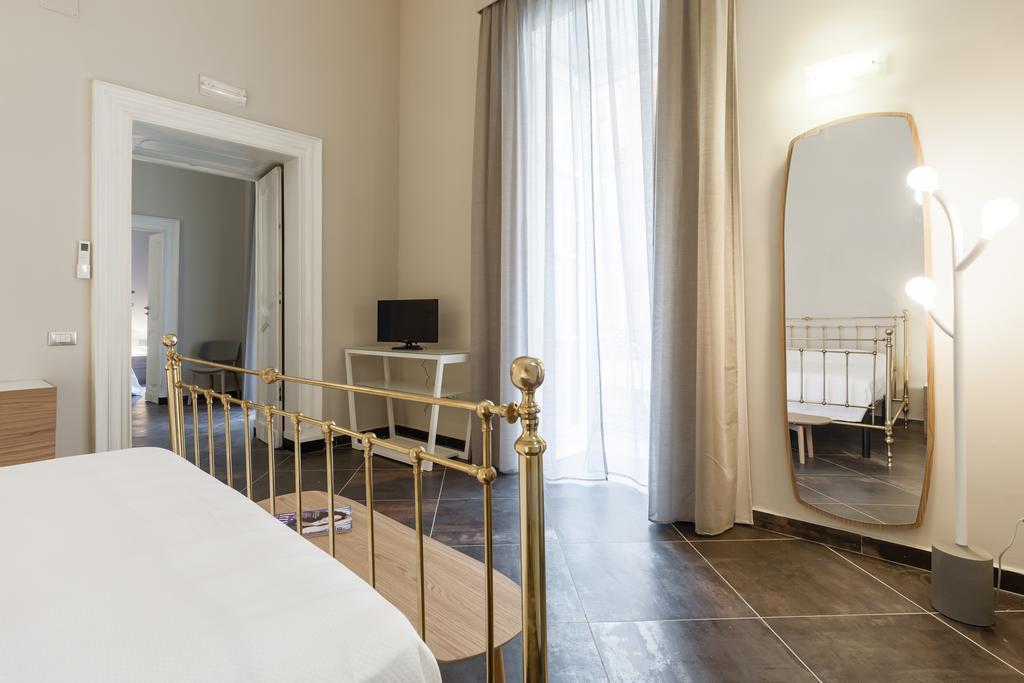 Parthenope Apartment By Wonderful Italy 那不勒斯 外观 照片